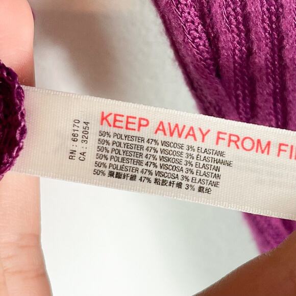 Free People NWT Women's Purple Lindsey Plunge V-neck Top Size S - Picture 4 of 4